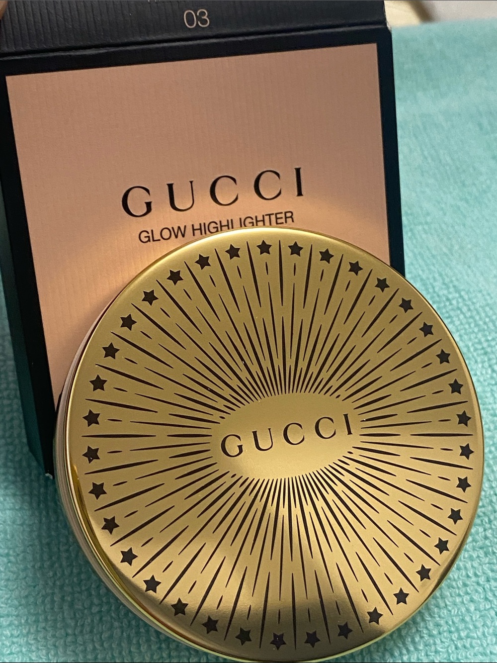 Gucci super Gold Radiant Starburst Glow Highlighter Compact limited edition New